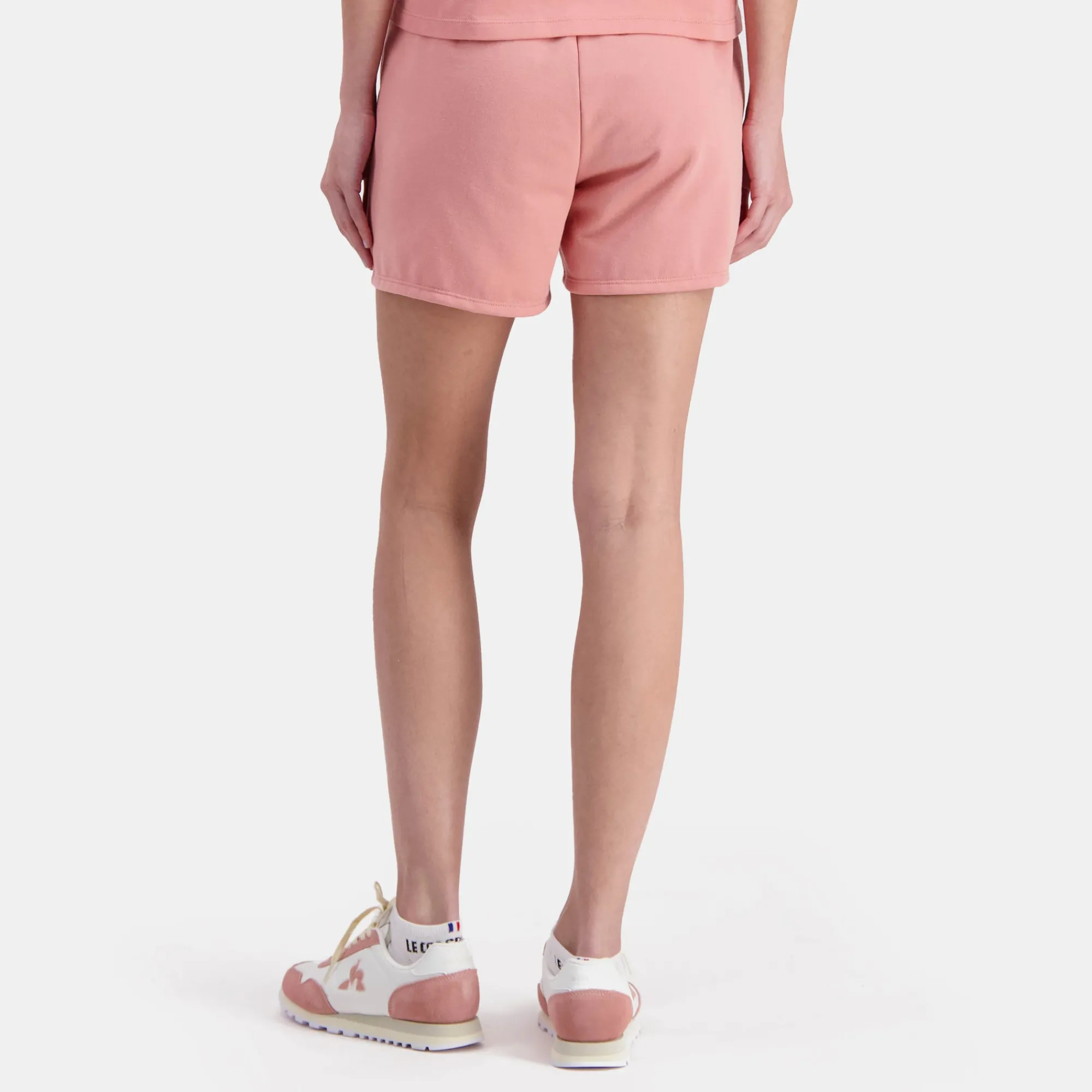 Flash Sale Essentiels Short Femme Femme Pantalons, Joggings Et Shorts